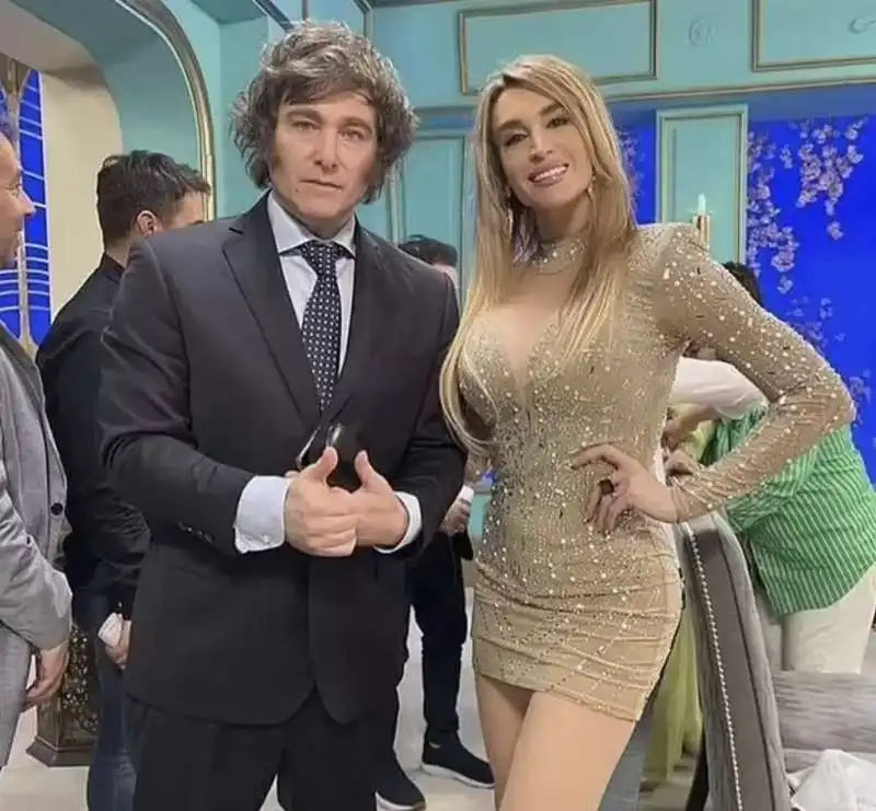 JAVIER MILEI CON FATIMA FLOREZ 