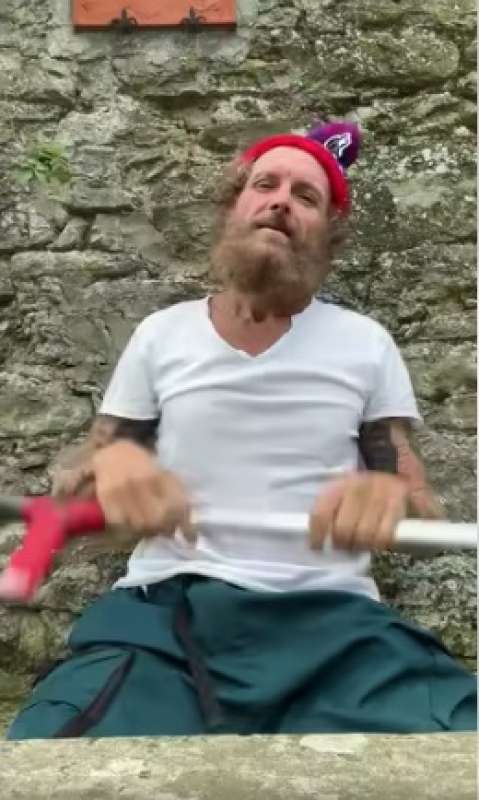 JOVANOTTI CON LE STAMPELLE