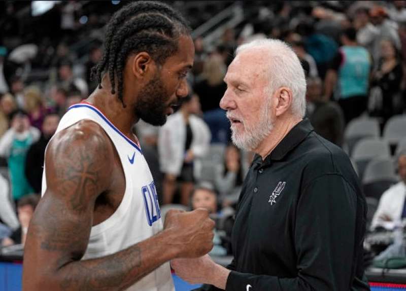 KAWHI LEONARD GREGG Popovich