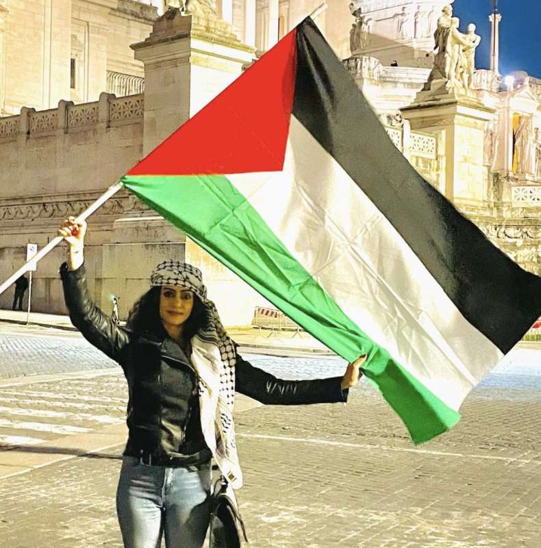 l attivista italo palestinese maya issa 2