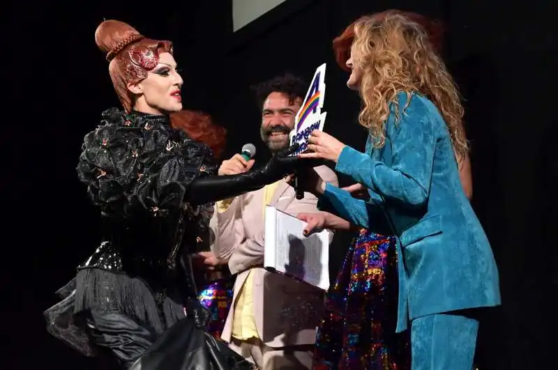 lina palmieri e nicola barraco  premiati  foto di bacco