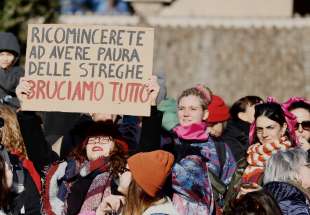 manifestazione contro la violenza sulle donne e il patriarcato a roma 4