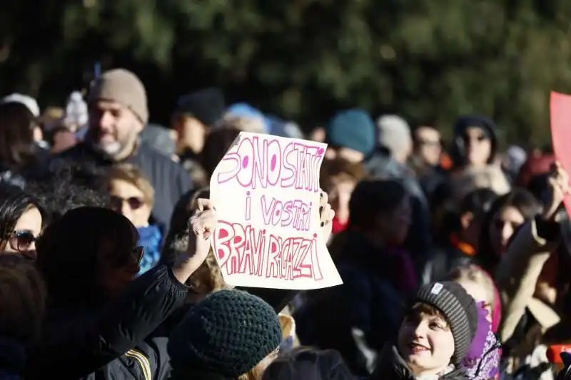 manifestazione contro la violenza sulle donne e il patriarcato a roma   6