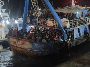 migranti soccorsi a lampedusa 5