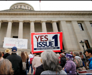 ohio vota sì al diritto di aborto