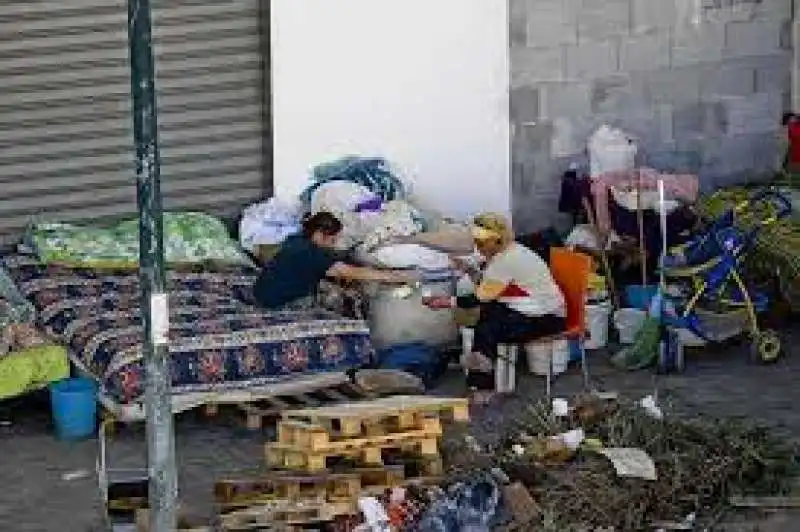 ROMA NUOVI POVERI