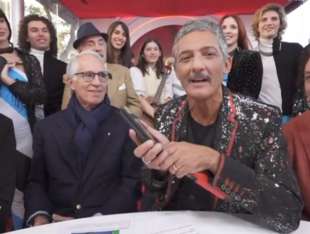 rosario fiorello e giovanni malago a viva rai2! 2