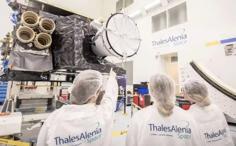 thales alenia space   