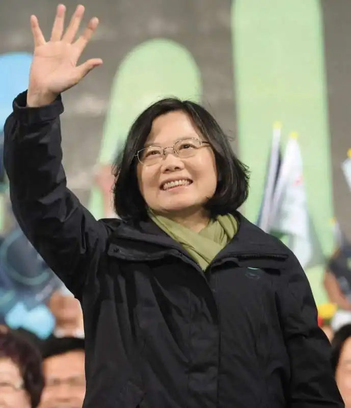 tsai ing wen 2  