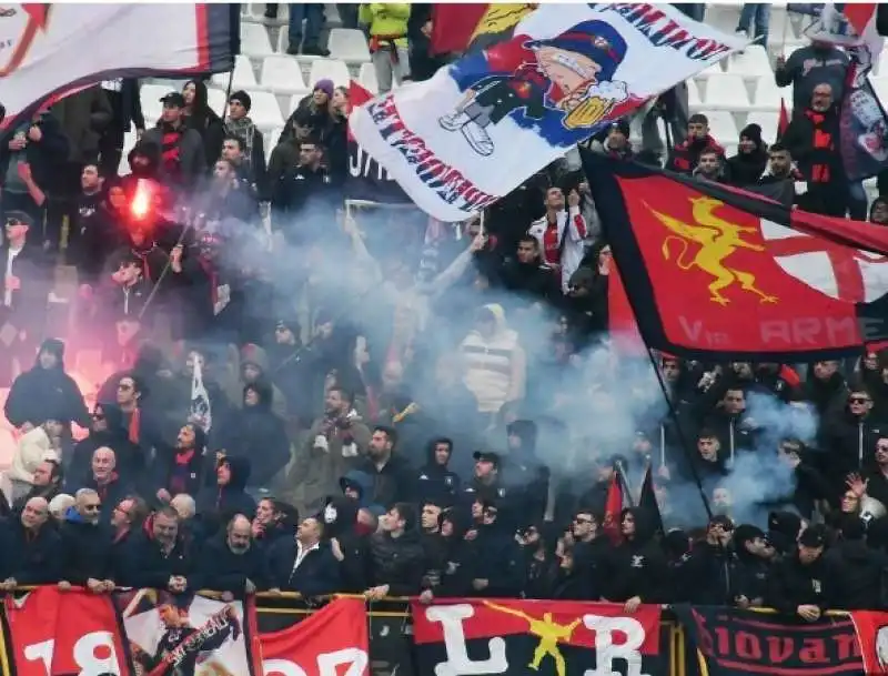 ULTRAS GENOA