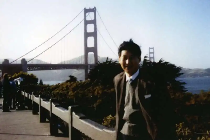 UN GIOVANE XI JINPING A SAN FRANCISCO NEL 1985