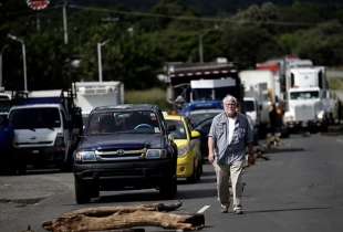 un uomo uccide due eco attivisti a panama 8