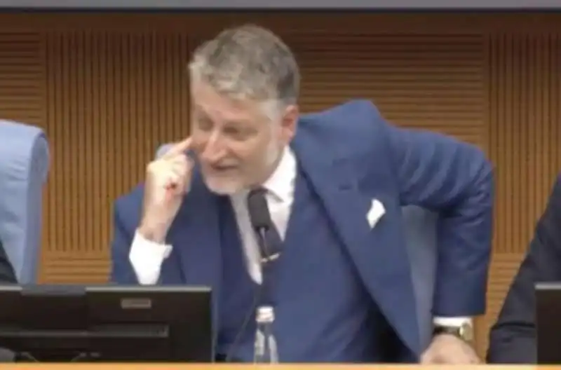 alessandro giuli in audizione in parlamento   4