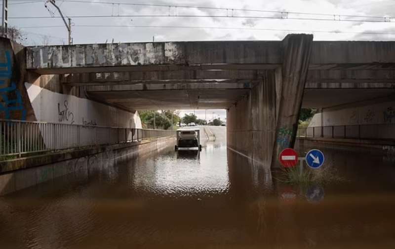 allarme maltempo a barcellona 10