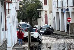 alluvione a cadaques vicino a girona in spagna 4