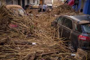 alluvione nella regione di valencia 1 foto lapresse