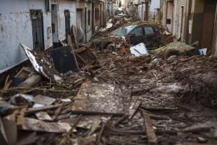 alluvione nella regione di valencia 2 foto lapresse