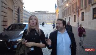 antonella giuli intervistata da giorgio mottola report