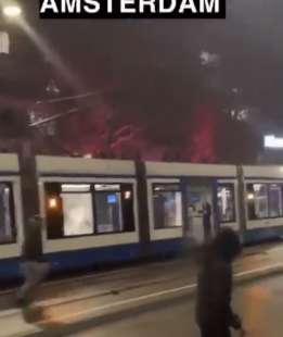 assalto al tram ad amsterdam 5