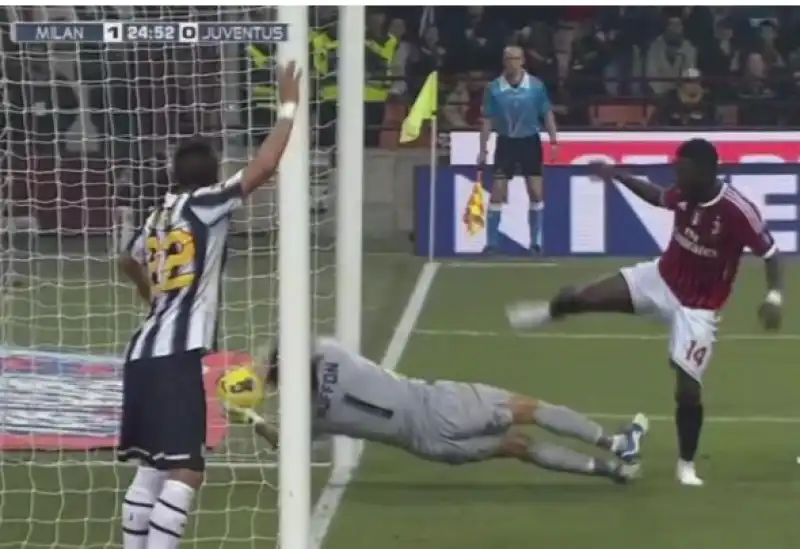 buffon gol fantasma muntari