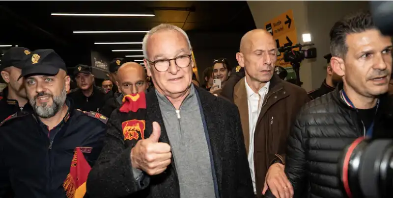 claudio ranieri arrivo a fiumicino