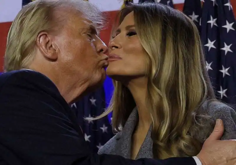 DONALD E MELANIA TRUMP