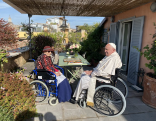 EMMA BONINO PAPA FRANCESCO