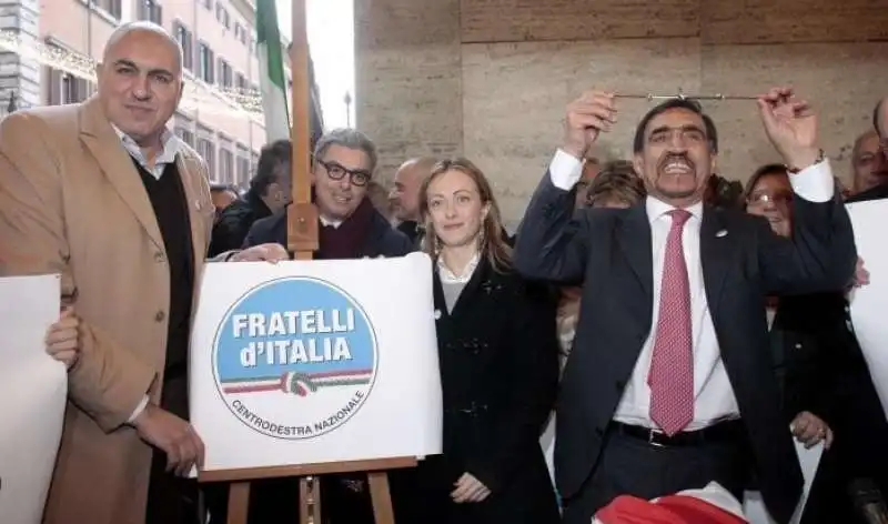 guido crosetto   federico mollicone   giorgia meloni   ignazio la russa   presentazione primo simbolo di fratelli d italia 