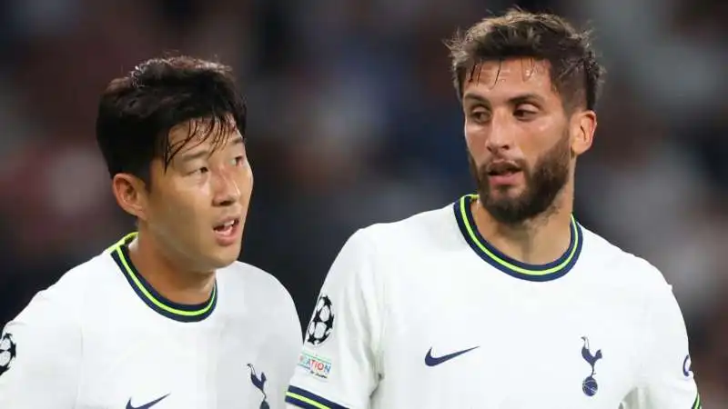 HEUNG MIN SON RODRIGO BENTANCUR