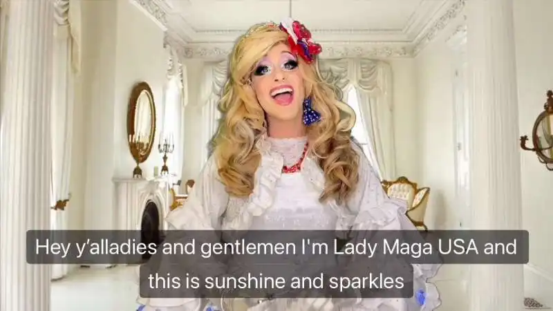 lady maga 17