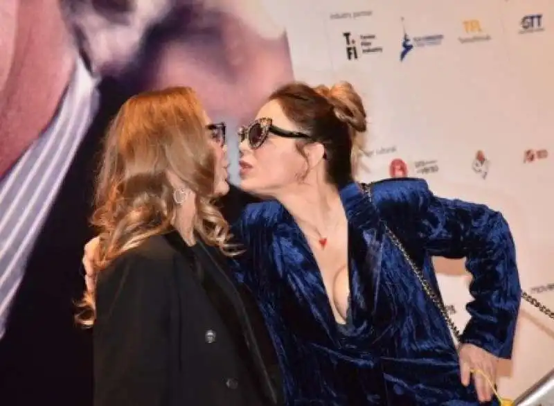 ornella muti e naike rivelli al torino film festival