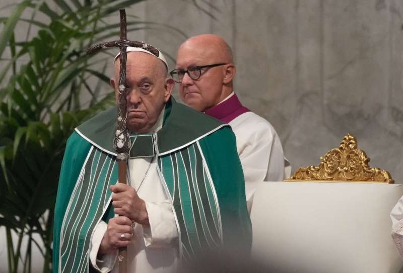 papa francesco alla conclusione della assemblea generale del sinodo dei vescovi foto lapresse