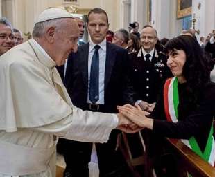 PAPA FRANCESCO CON STEFANIA PROIETTI