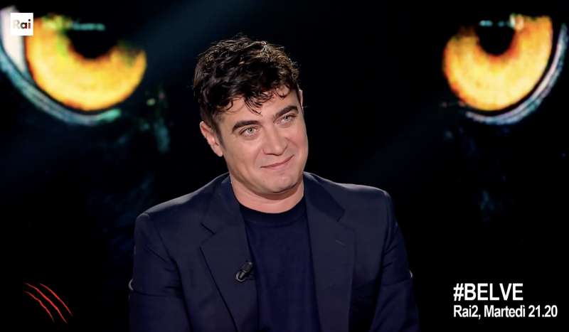 riccardo scamarcio a belve 4