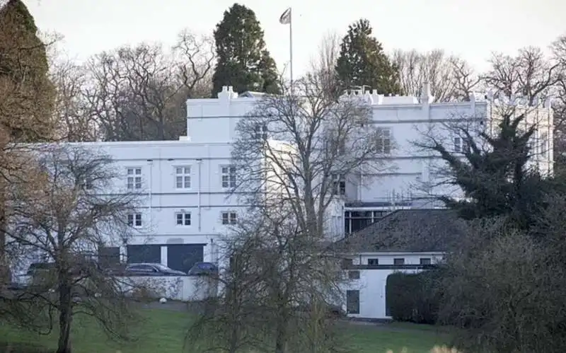 royal lodge