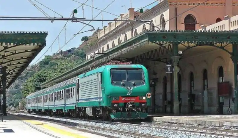 treno  1