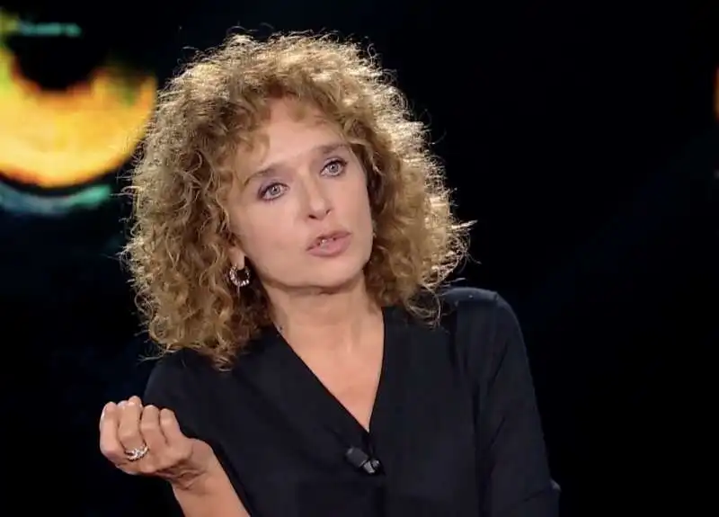 valeria golino a belve