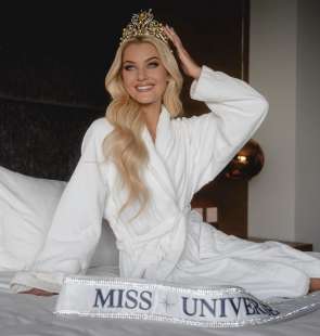 victoria kjaer miss universo 2024 17