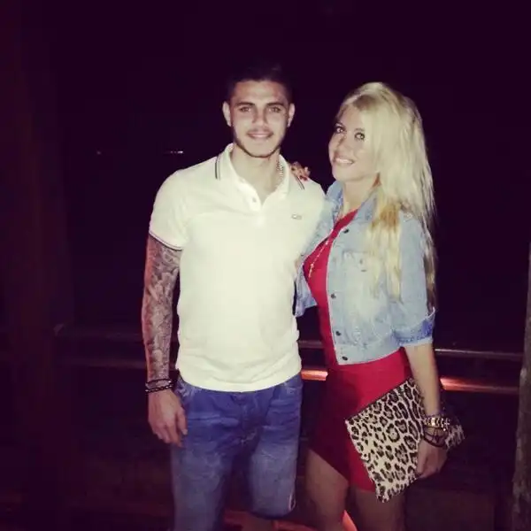 WANDA NARA E ICARDI IN BRASILE 