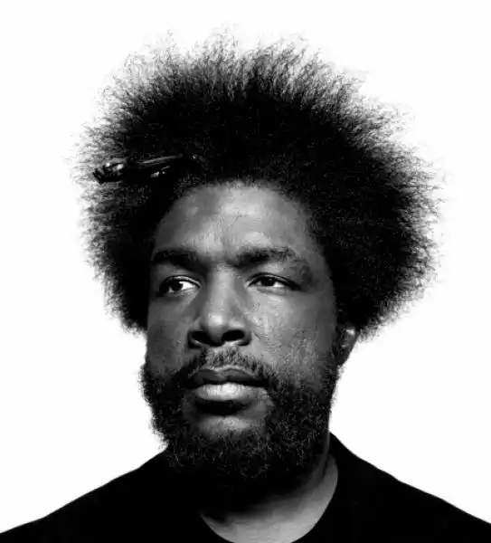 Ahmir Questlove Thompson batterista dei The Roots e giornalista musicale 