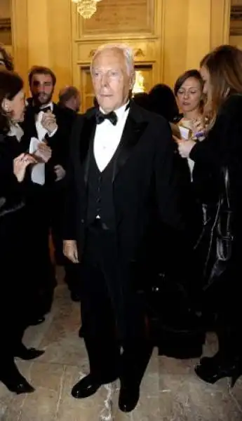 ARMANI ALLA PRIMA DELLA SCALA 2013