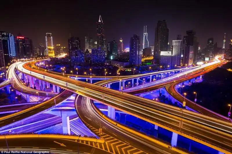 AUTOSTRADE A SHANGAI 