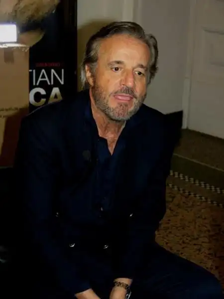 CHRISTIAN DE SICA FOTO ANDREA ARRIGA 