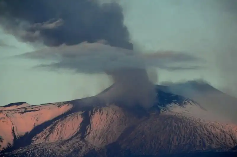 ERUZIONE ETNA 