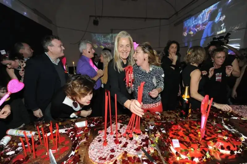 Francesca Malago e Antonella Rodriguez con le torte 