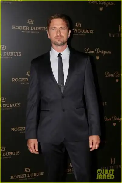 gerard butler roger dubois haute horlogerie party 