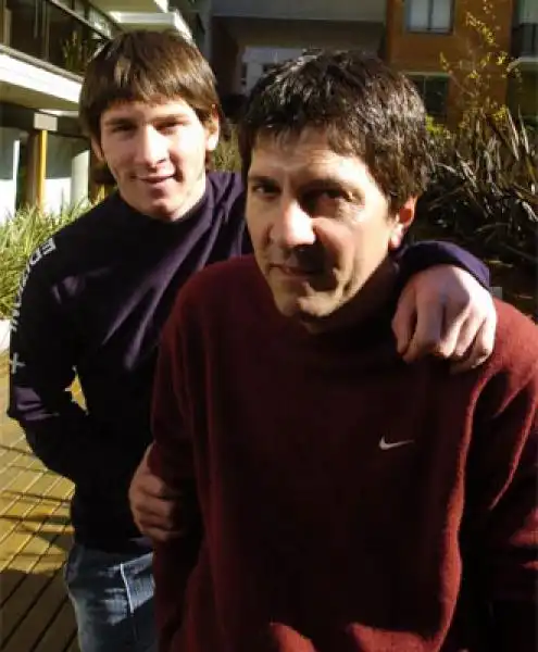 JORGE E LEO MESSI 