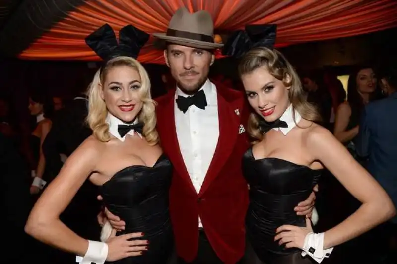 MATT GOSS CON CONIGLIETTE 