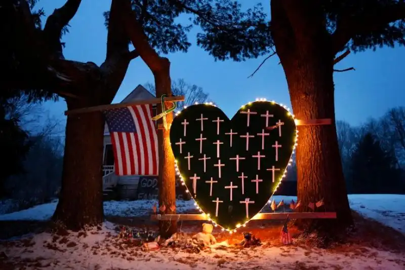 memoriale per il massacro di Sandy Hook a newtown 