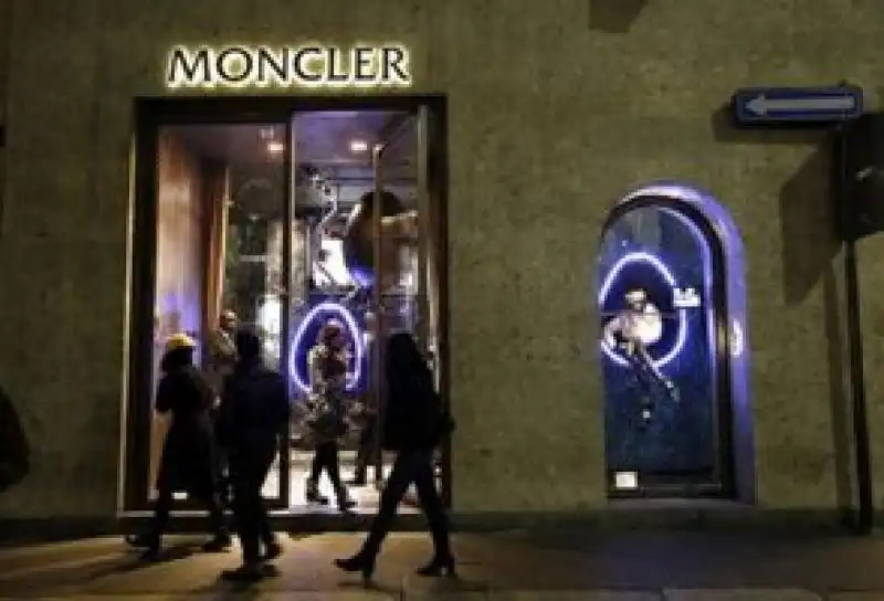 moncler-in-borsa-va-alle-stelle-un-gol-eccezionale-del-lusso-made-in-italy